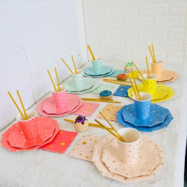 New disposable party tableware with five pointed stars and ten sided paper plates, paper cups, and tissues set for children's birthday parties